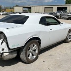 Dodge Challenger SXT - фото 5