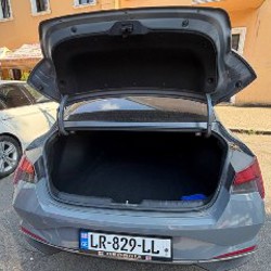 Hyundai Elantra 2022 - фото 5