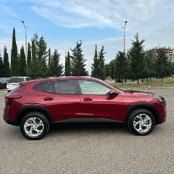 Chevrolet Trax LS - фото 6