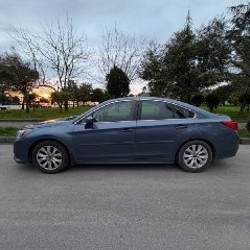 Subaru Legacy - фото 2