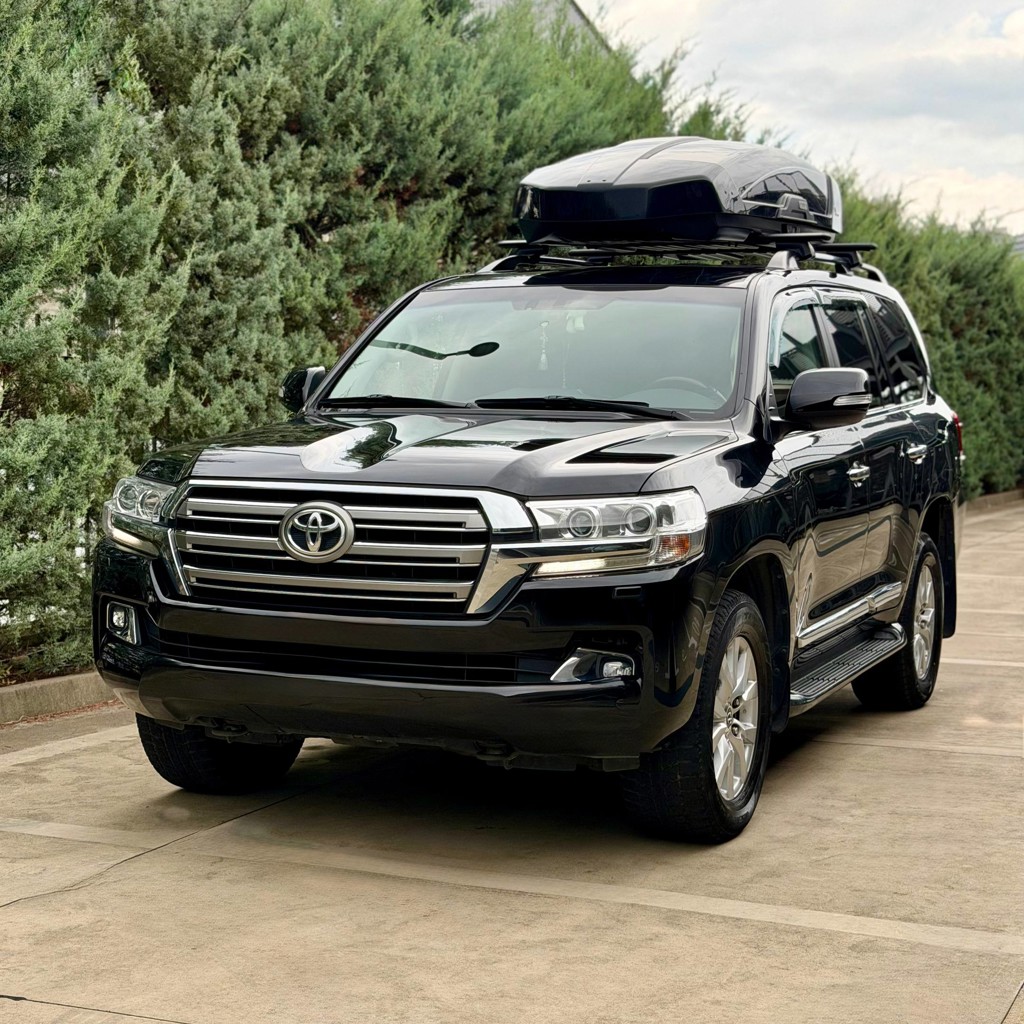 Toyota Land Cruiser 200