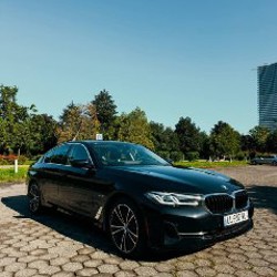 BMW 530e - фото 3