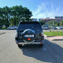 Mitsubishi Pajero 4 Wagon - фото 3