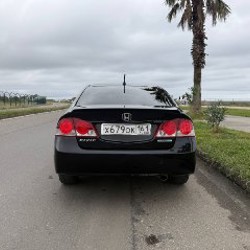 Honda Civic Hybrid 4D - фото 3