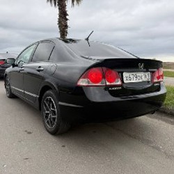Honda Civic Hybrid 4D - фото 8