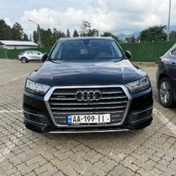 Audi Q7 - фото 2
