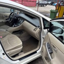 Toyota Prius - фото 6