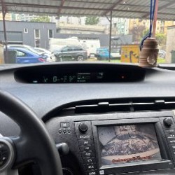 Toyota Prius - фото 9