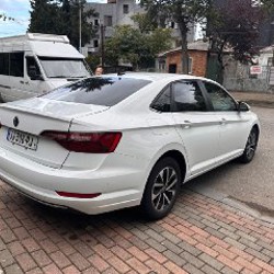Volkswagen Jetta - фото 2