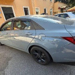 Hyundai Elantra - фото 4