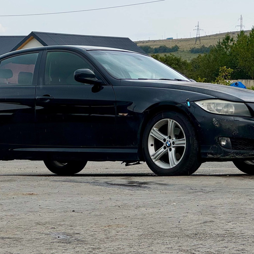 BMW 328i E90