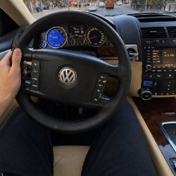 Volkswagen Touareg - фото 4