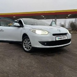 Renault Fluence - фото 4