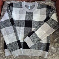 Джемпер в клетку для девочки - фото 5