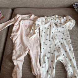 Белый вязаный комбинезон с шапочкой - фото 6