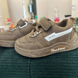 Кроссовки - фото 2