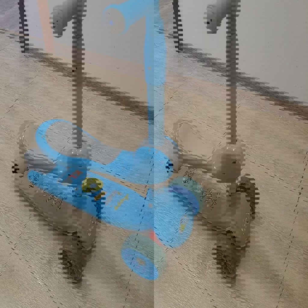 Самокат с сиденьем