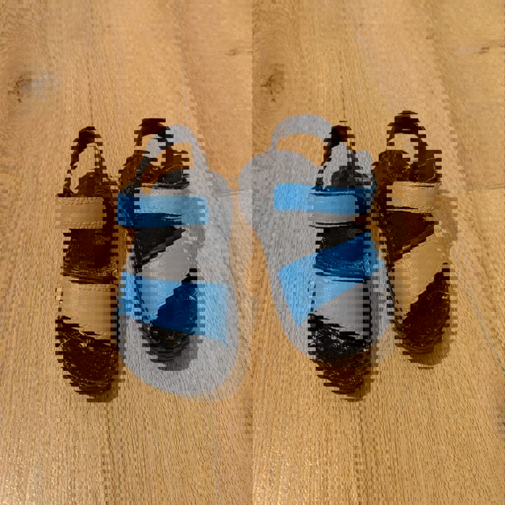 Сандалии летние