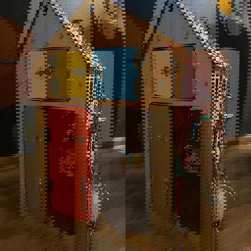 Домик бизи-борд