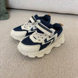 Белые кроссовки - фото 3