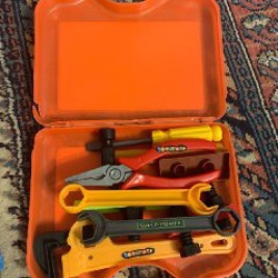 Набор юный слесарь - фото 1