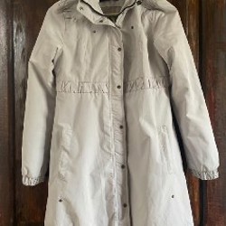 Плащ светло-серый - фото 7