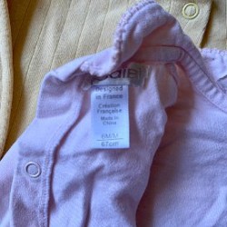 Распашонки и кофточка для девочек - фото 4