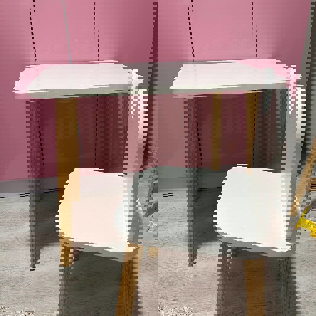 Столик и стульчик