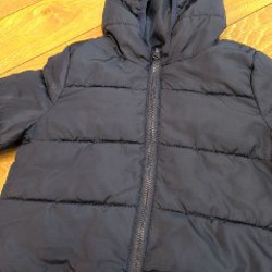 Осенняя куртка с капюшоном - фото 3