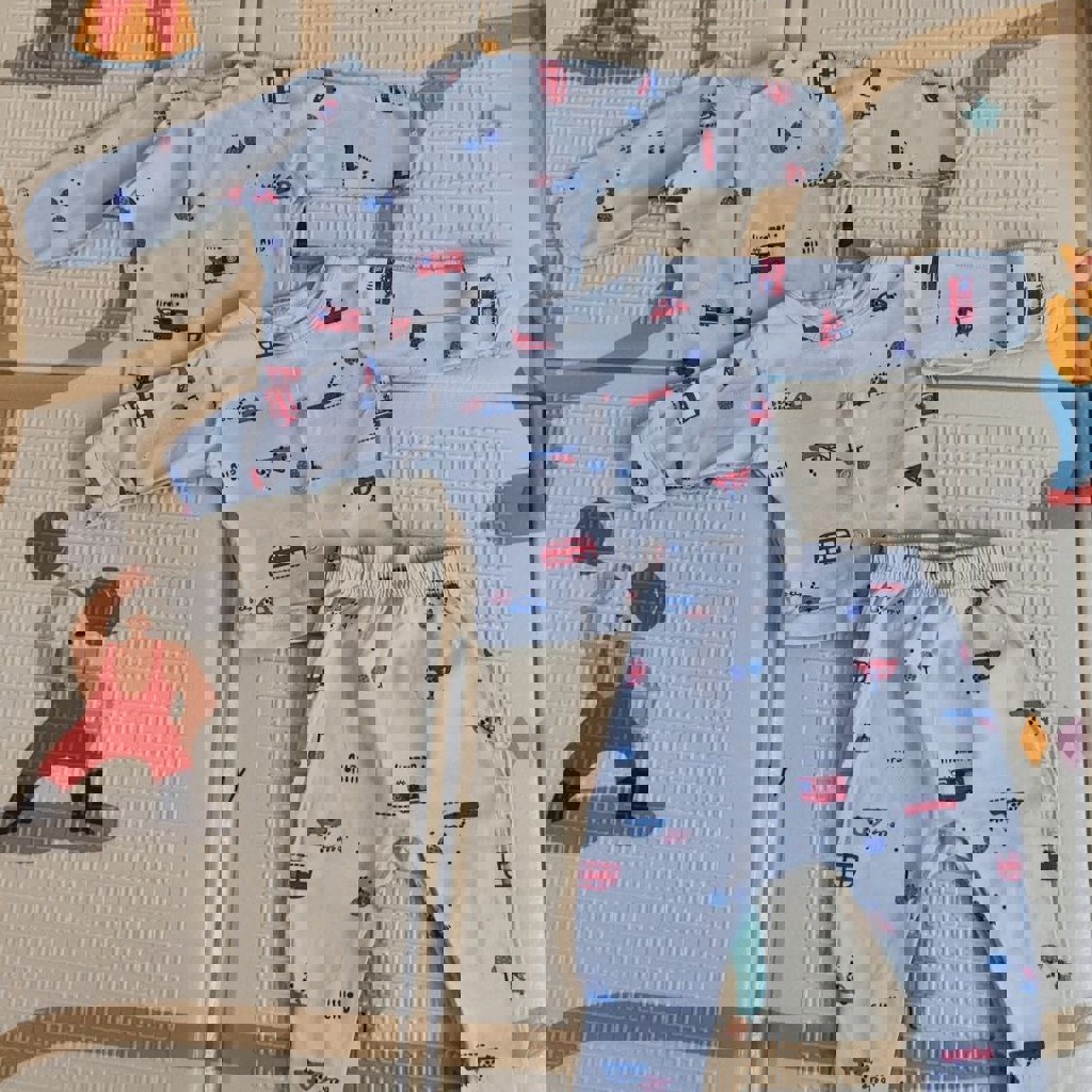 Набор одежды для малыша, лот 1