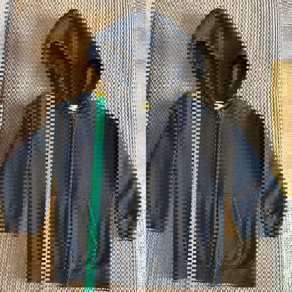 Толстовка с капюшоном