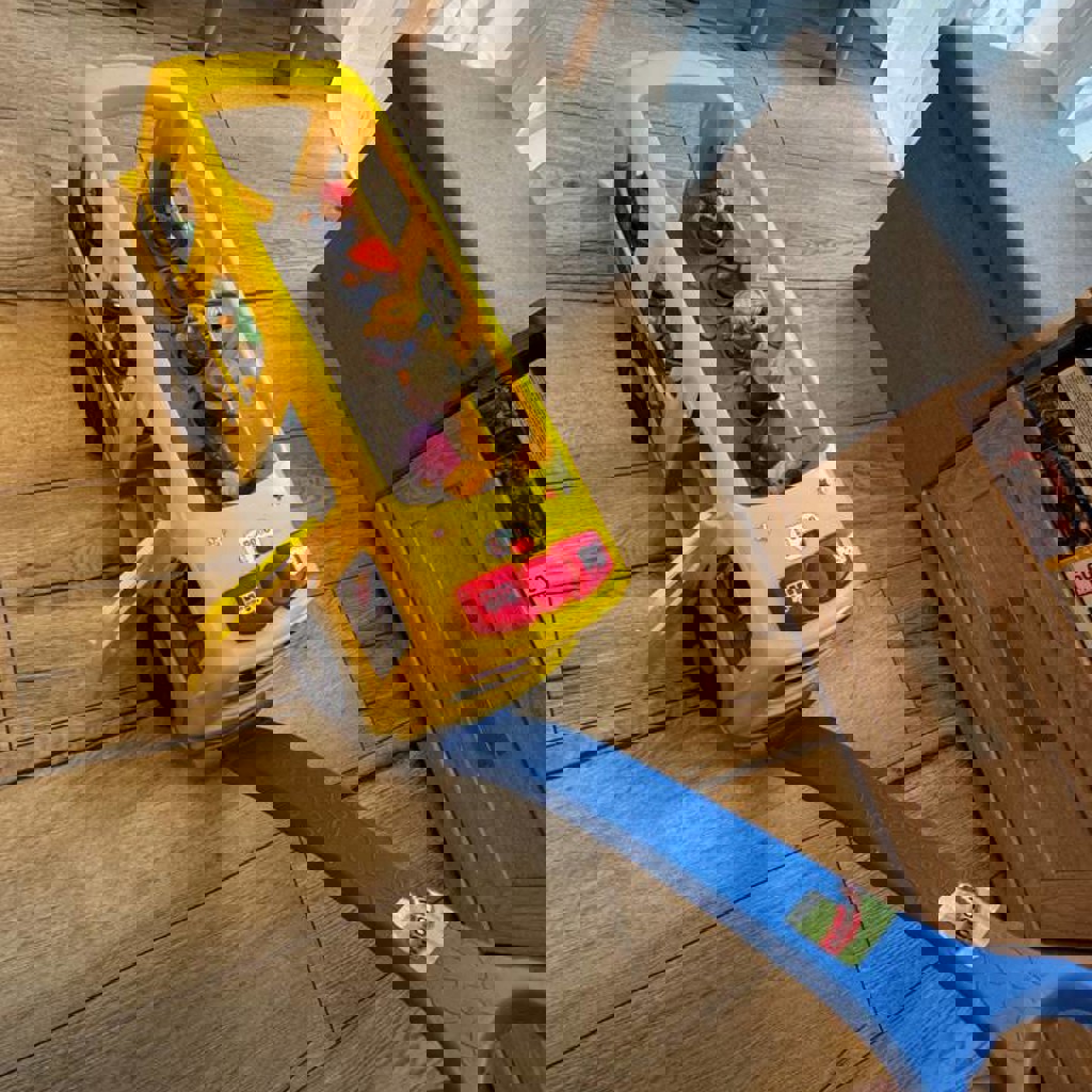 Музыкальный школьный автобус