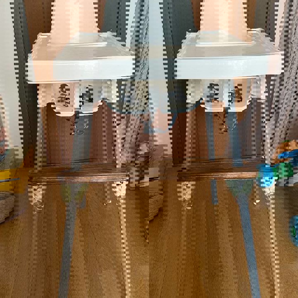 Детский стульчик для кормления