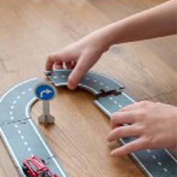 Деревянный гараж и дорога-пазл - фото 4