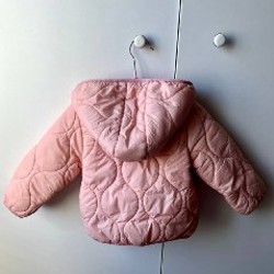 Демисезонная курточка для девочки - фото 3