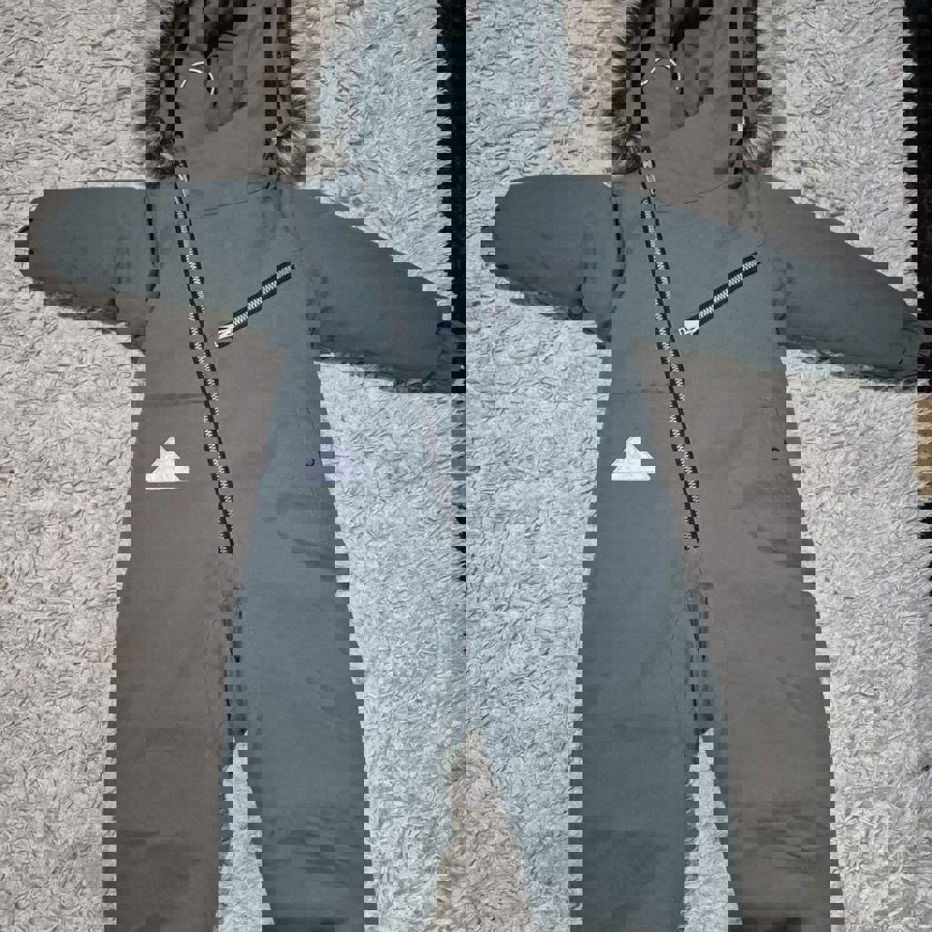 Куртка красная