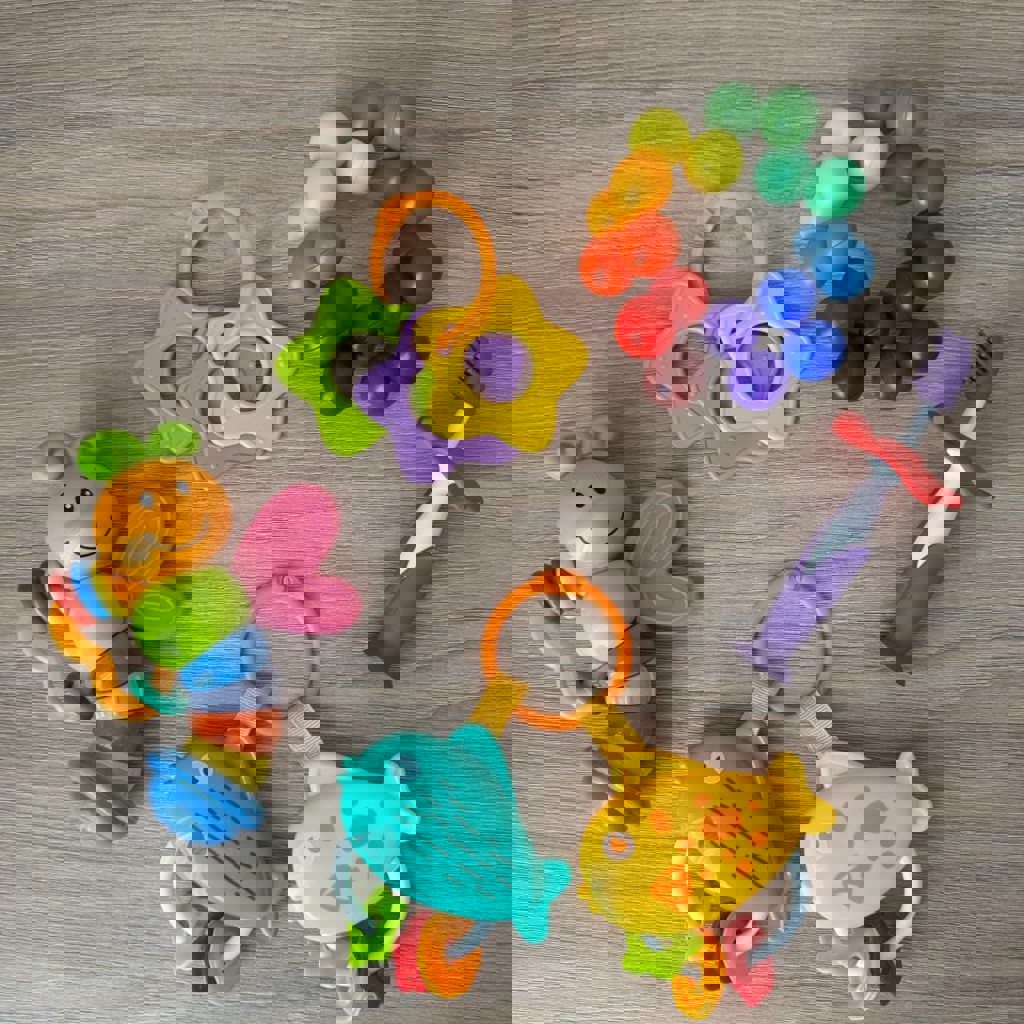 Игрушки-погремушки и грызунки