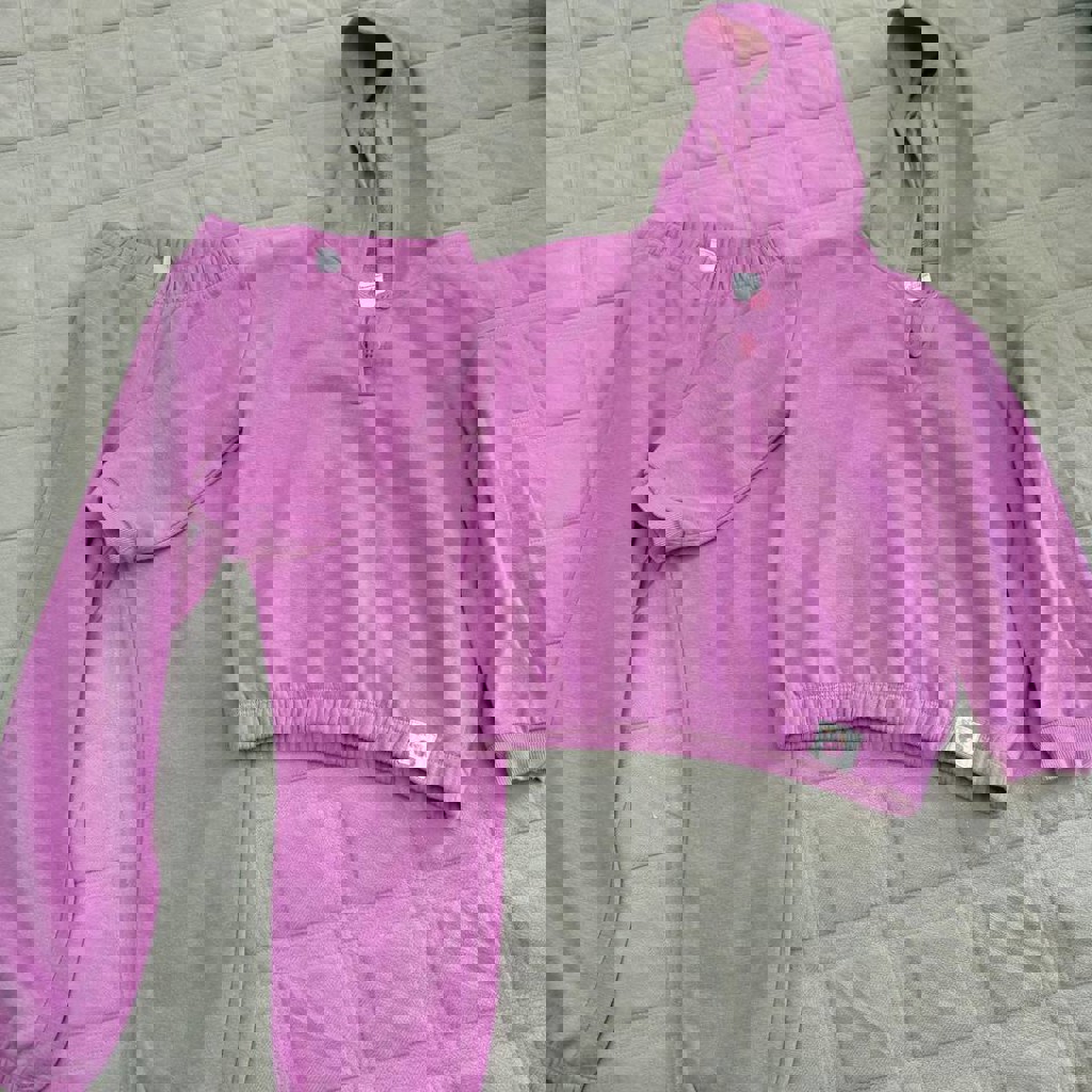 Спортивный костюм