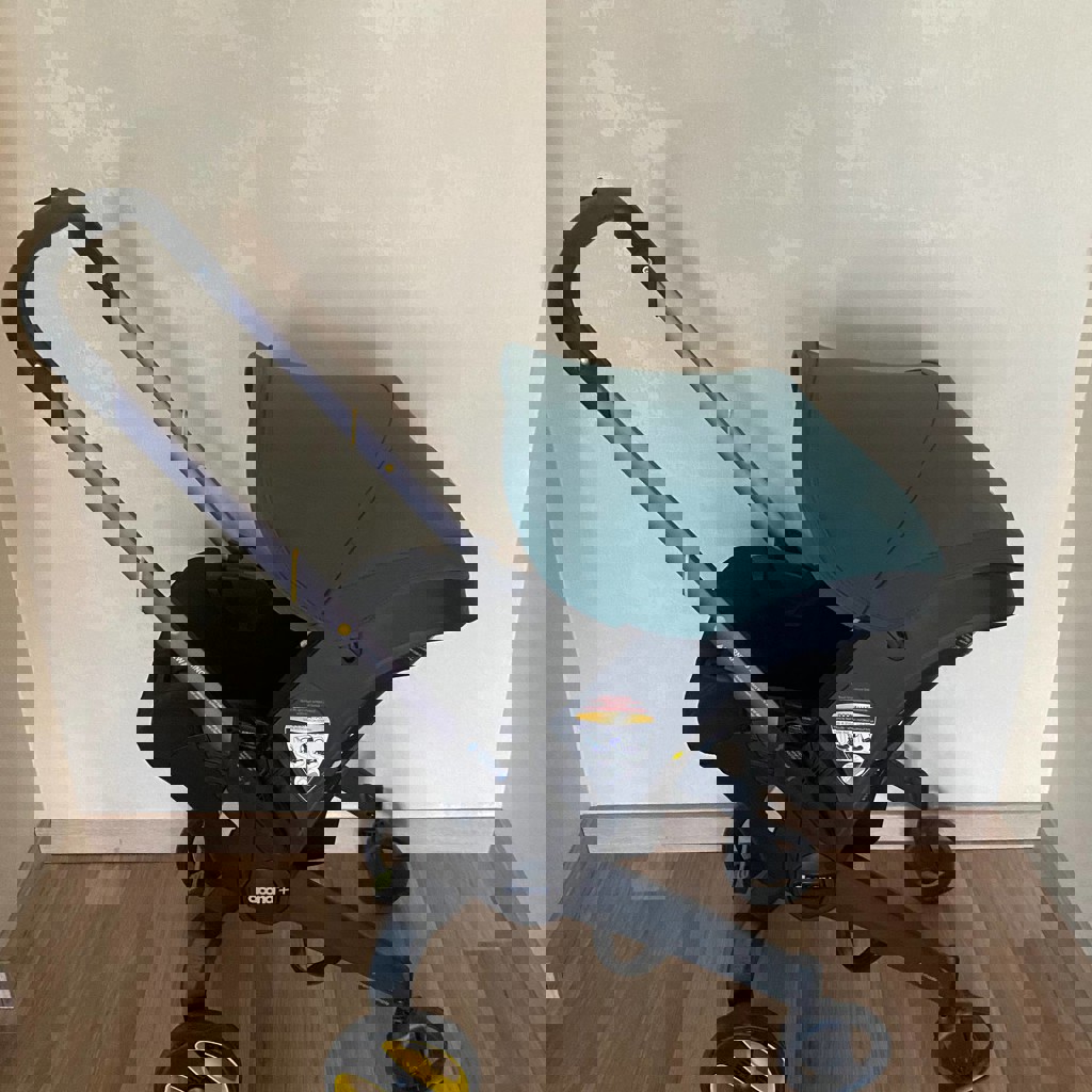 Автокресло-коляска Doona