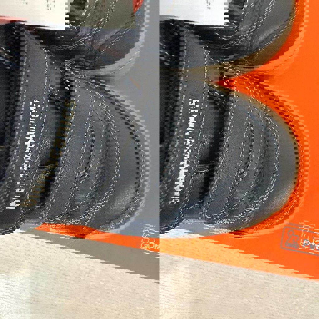 Ботинки biomechanics