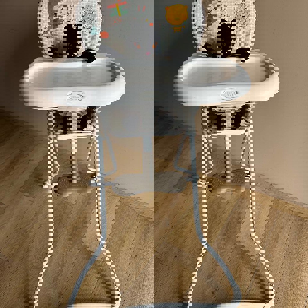 Стульчик для кормления