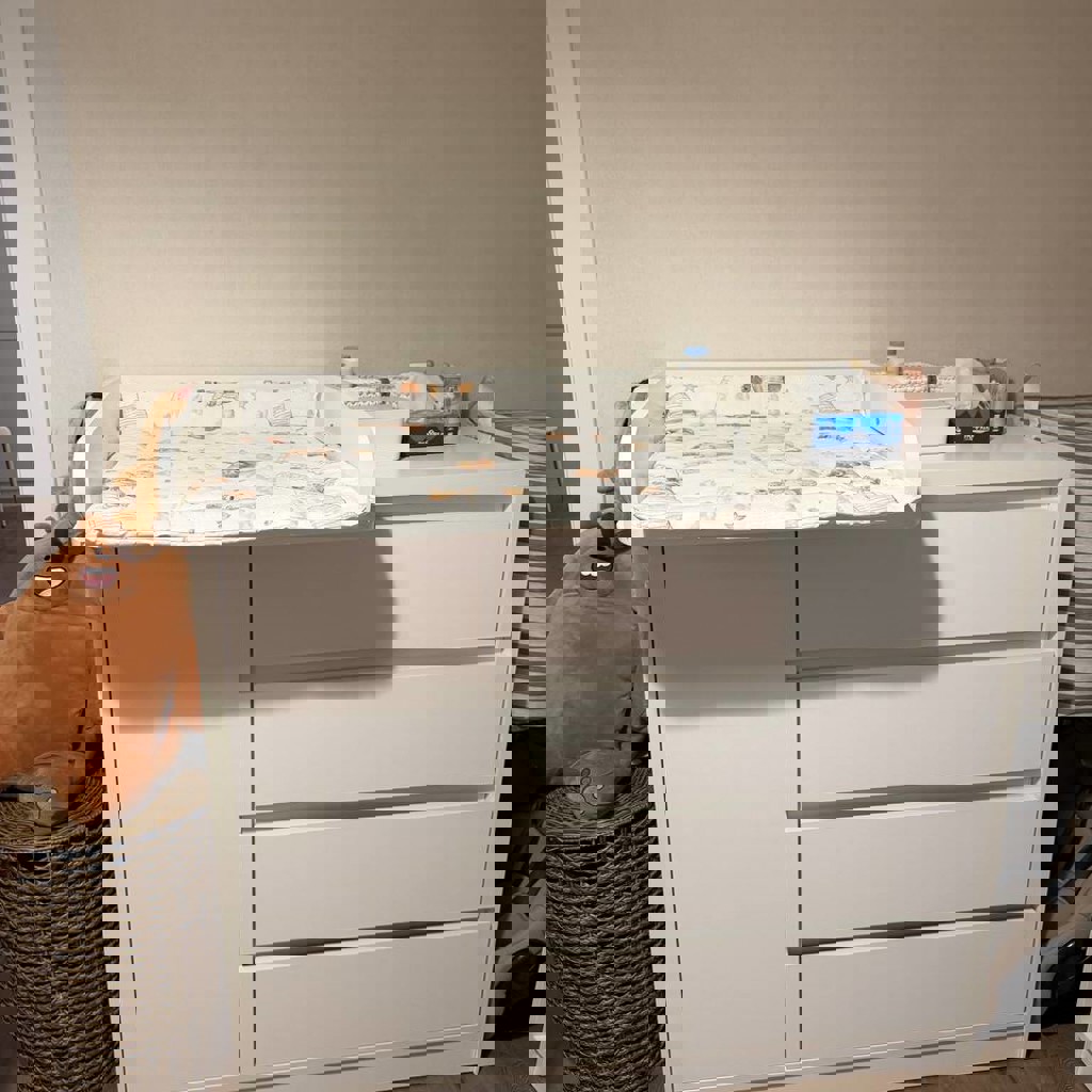 Пеленальный столик с матрасиком