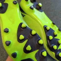 Футбольные бутсы - фото 2