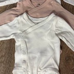Бодики и ползунки H&M - фото 2