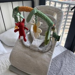 Шезлонг с дугой Happy Baby - фото 4