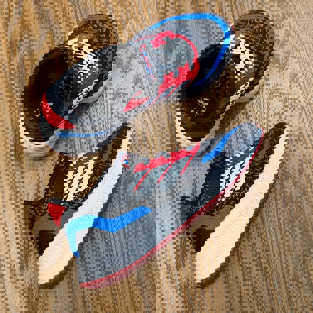 Adidas X Marver (spider man)