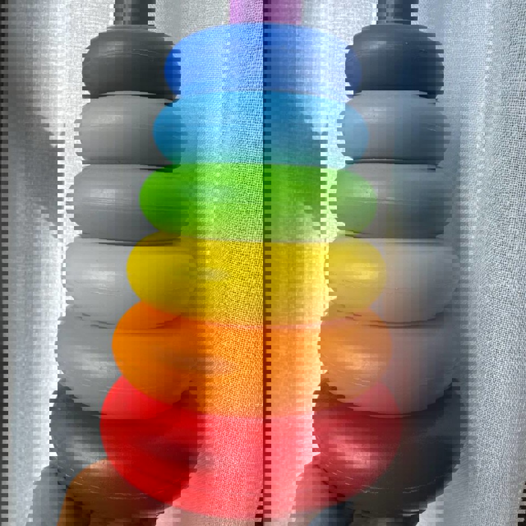 Пирамидка с колечками, радуга