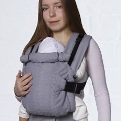 Эрго-рюкзак Тедди-слинг мини люкс ромбы светло-серый - фото 4
