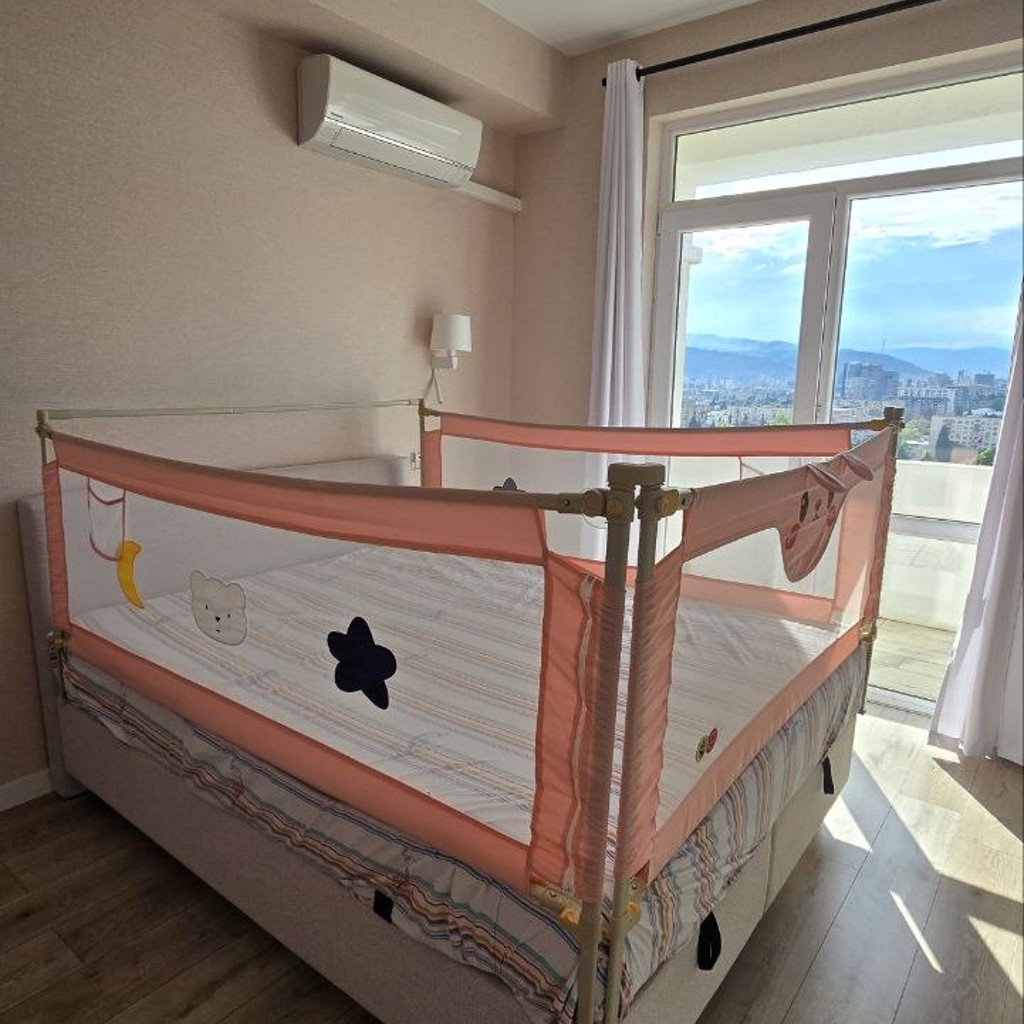 Защитные бортики на кровать