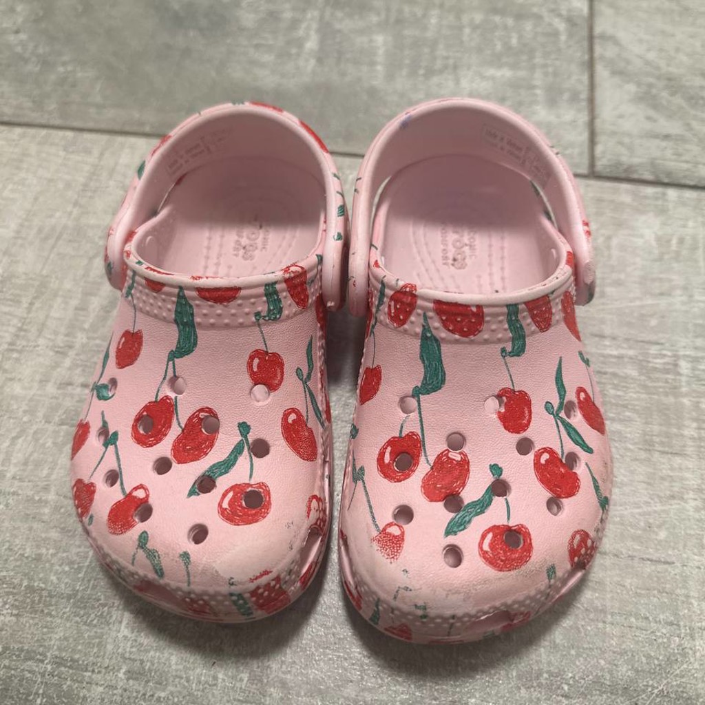 Crocs